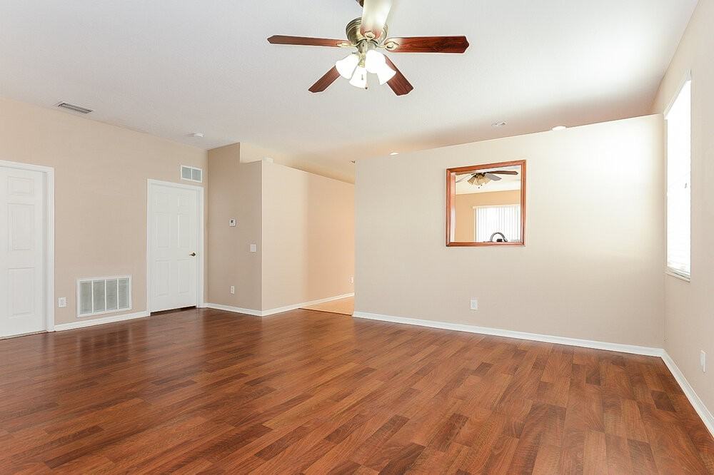 2617 Palesta Dr - Photo 3 of 14