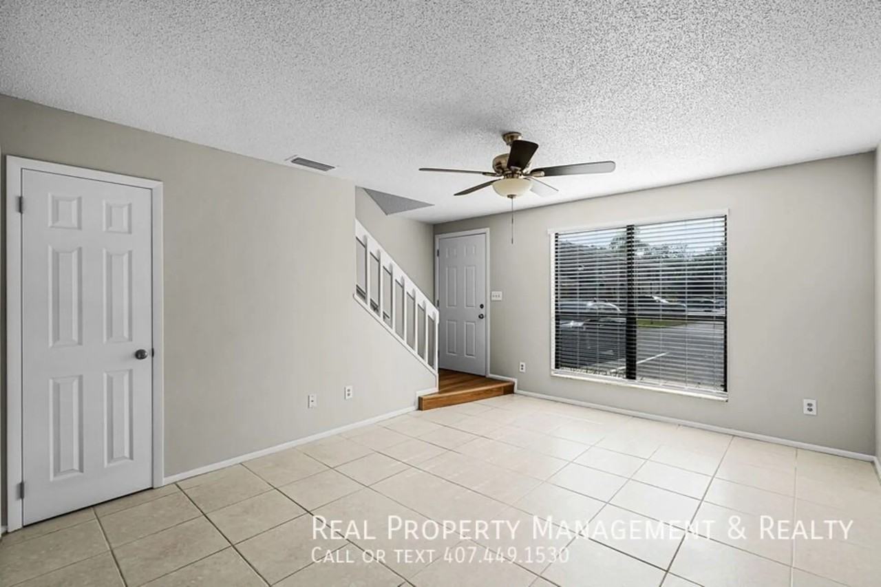 1511 Casa Park Cir - Photo 3 of 15