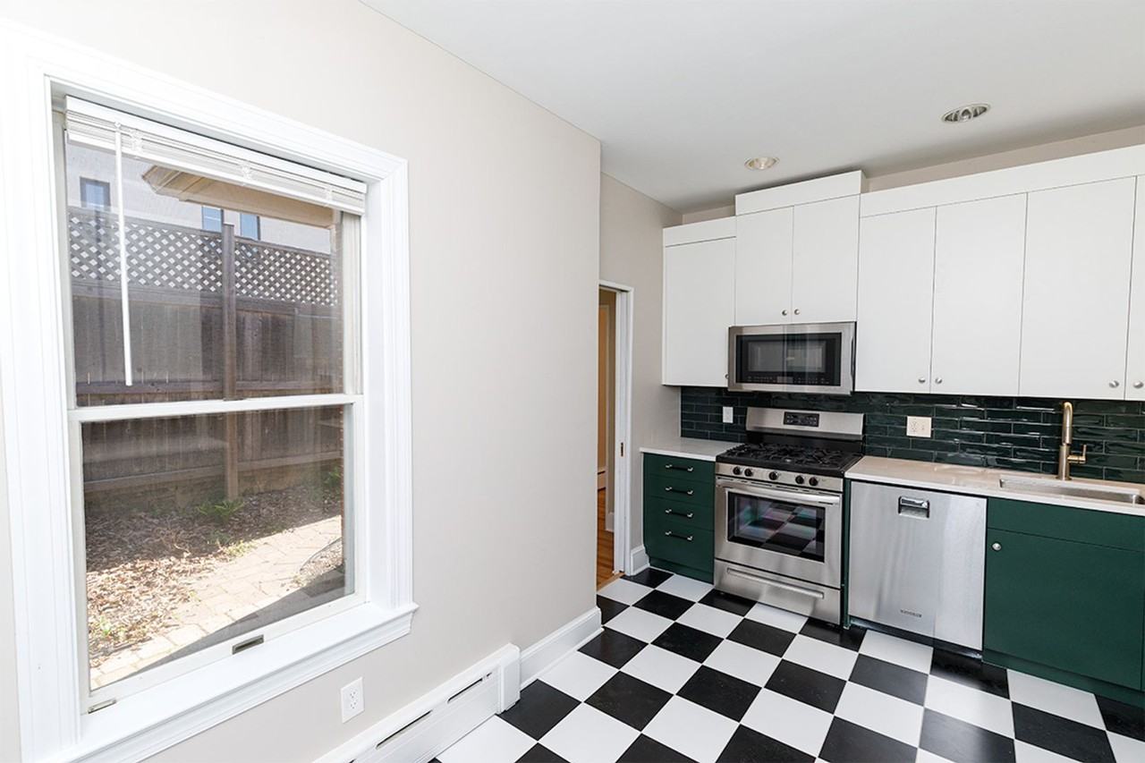 1525 Elliot Pl Nw - Photo 5 of 45