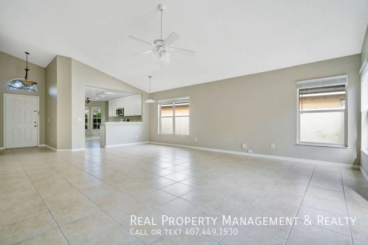 12331 Beacontree Way - Photo 3 of 18