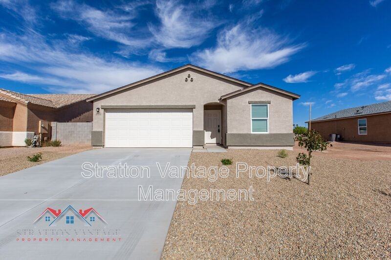 15471 S Patagonia Rd - Photo 2 of 42