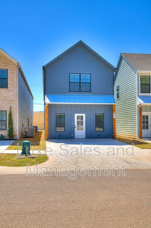 610 W 2nd St - Photo 5 of 39