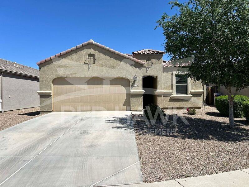 4734 E Pearl Rd - Photo 2 of 21