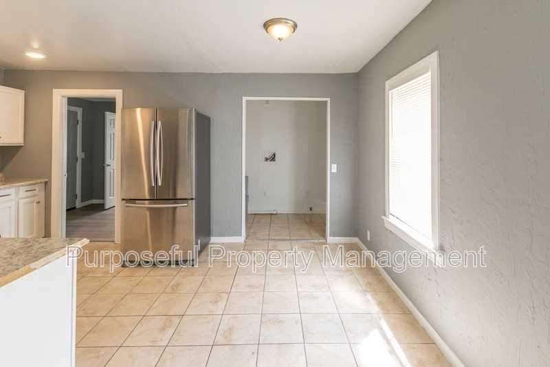 3200 Sw 20th St - Photo 6 of 22