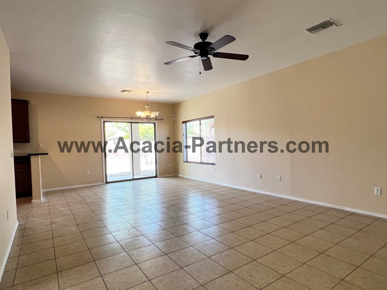 4091 E Shadow Branch Dr - Photo 2 of 27