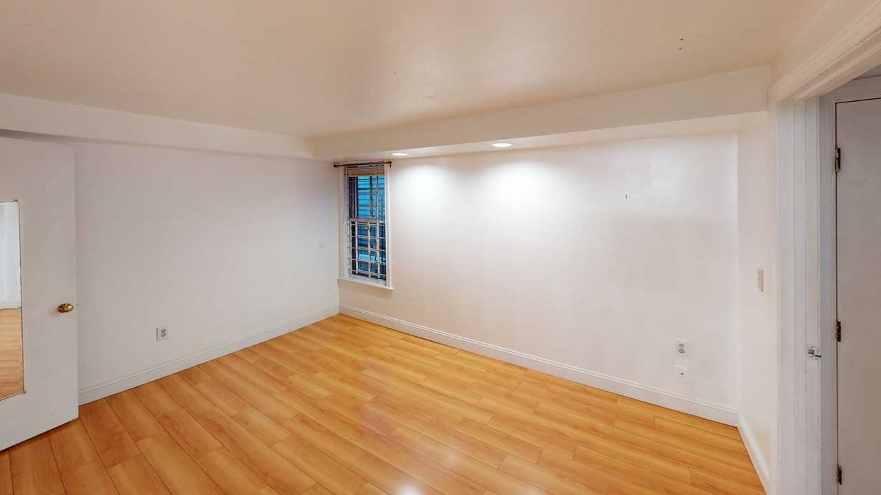 99 Sheridan St #1 - Photo 3 of 4