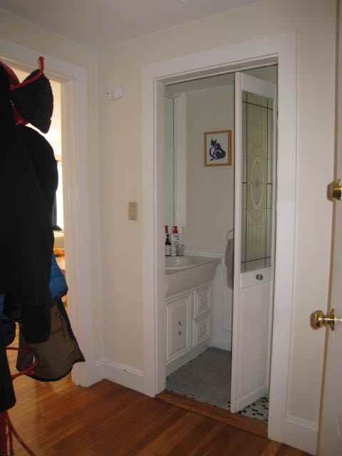 12 Chauncy St #5 - Photo 2 of 6