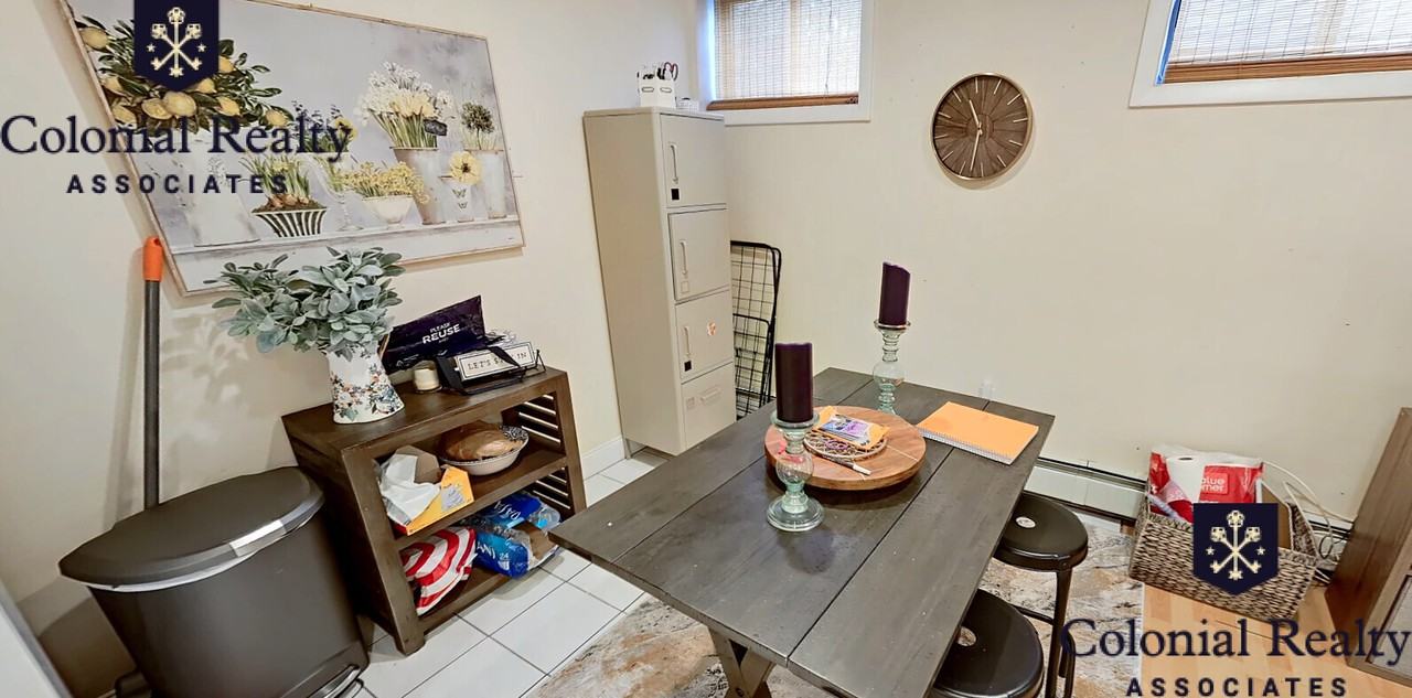 21 Dean St #1A - Photo 3 of 11