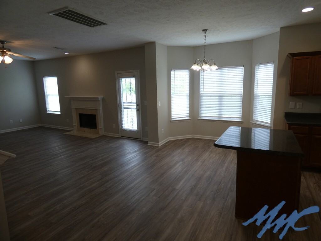 283 Hollandale Rd - Photo 7 of 31