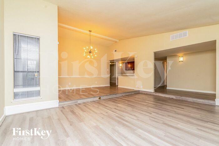 9317 Pollard St - Photo 2 of 15