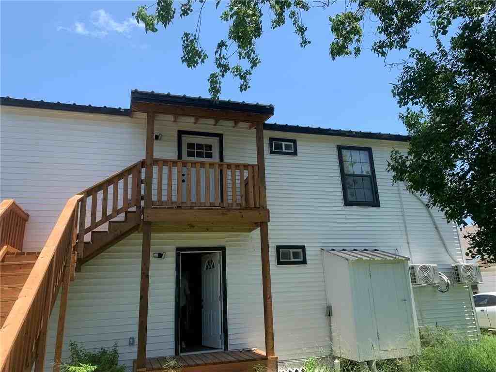 2833 Lawnview Street #B - Photo 2 of 9