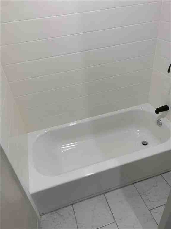 2833 Lawnview Street #B - Photo 6 of 9