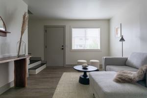 featured image of 525 40th Ave N