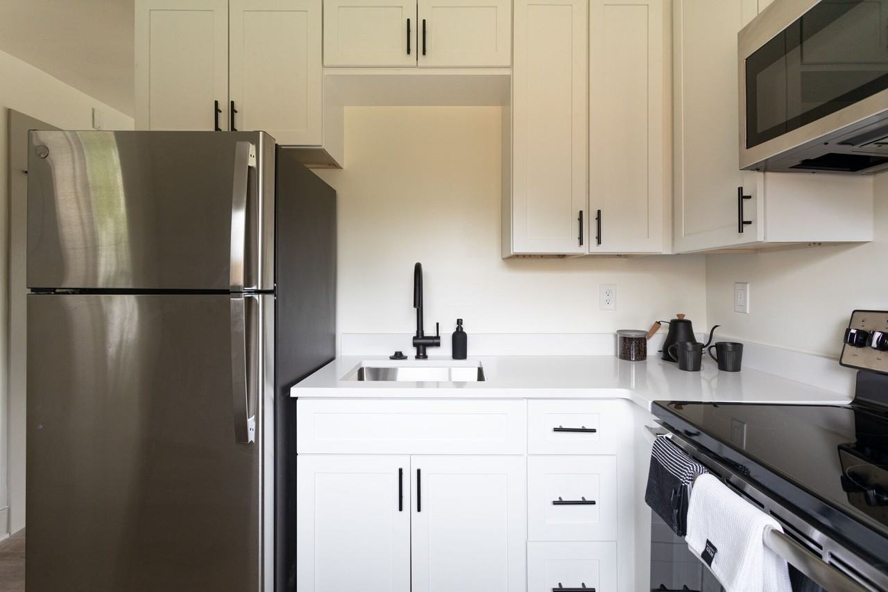 The Dover - Photo 3 of 50