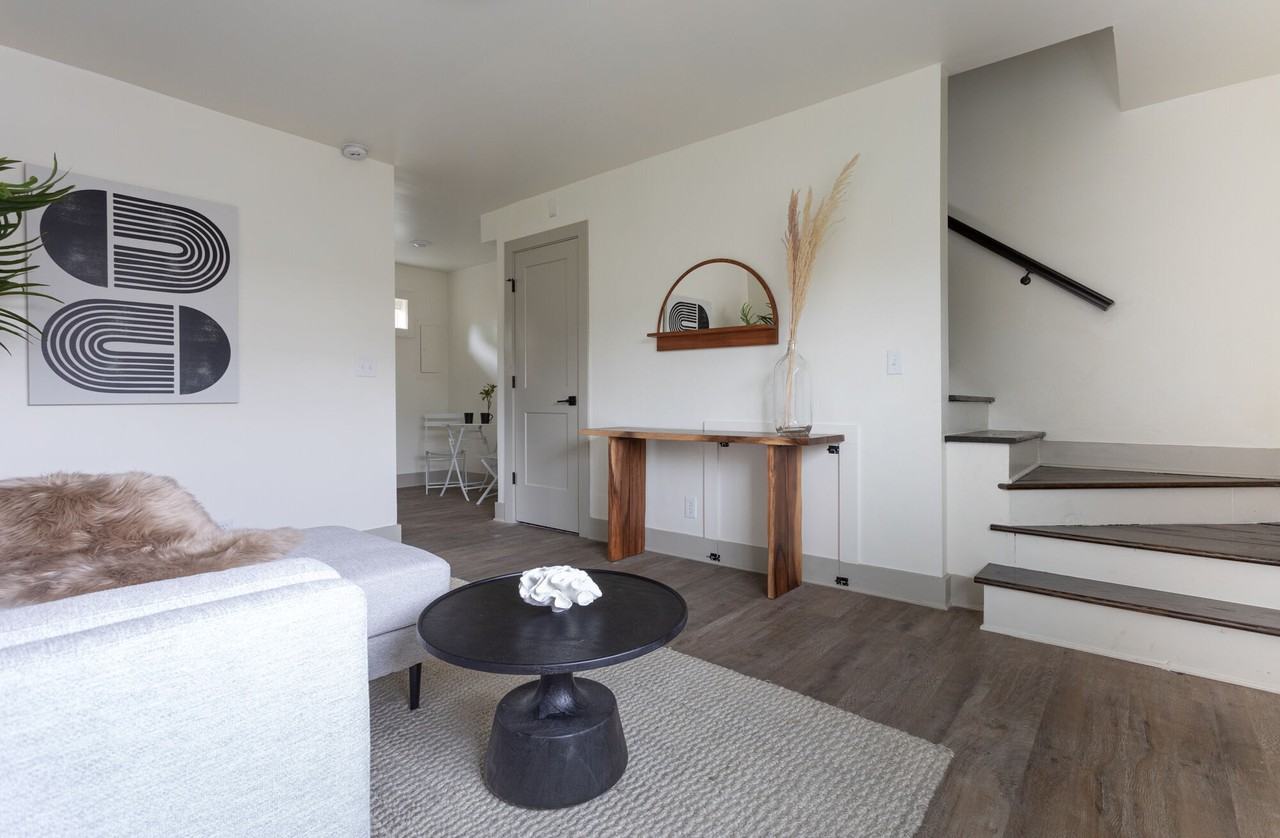 The Dover - Photo 5 of 50