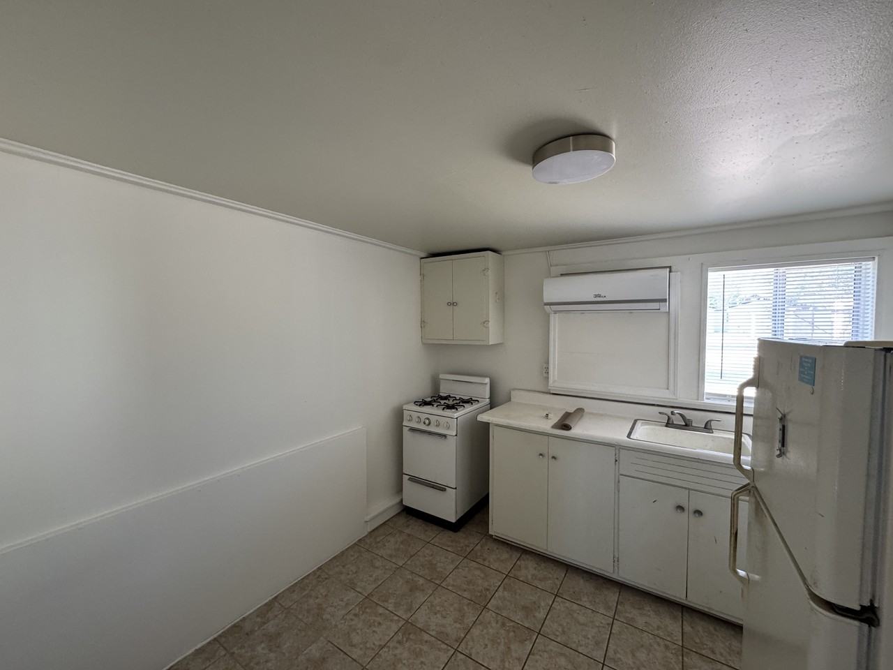 1401 Main Street - Photo 3 of 18