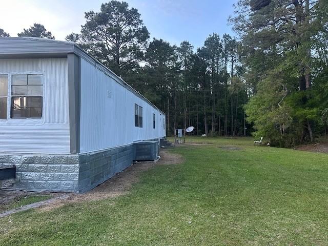 1202 Lake Rd - Photo 3 of 9