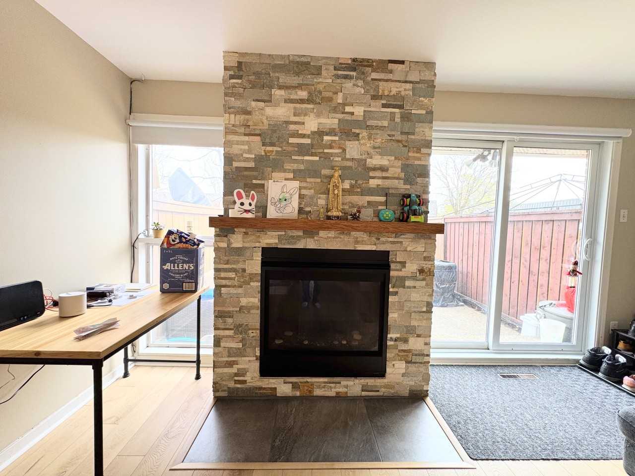 525 Rue Hyman - Photo 3 of 16