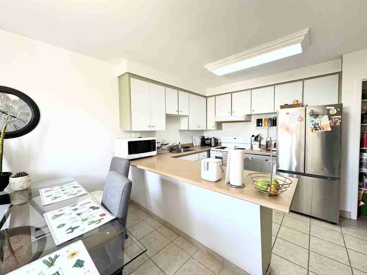 3246 Avenue Bourassa - Photo 3 of 11