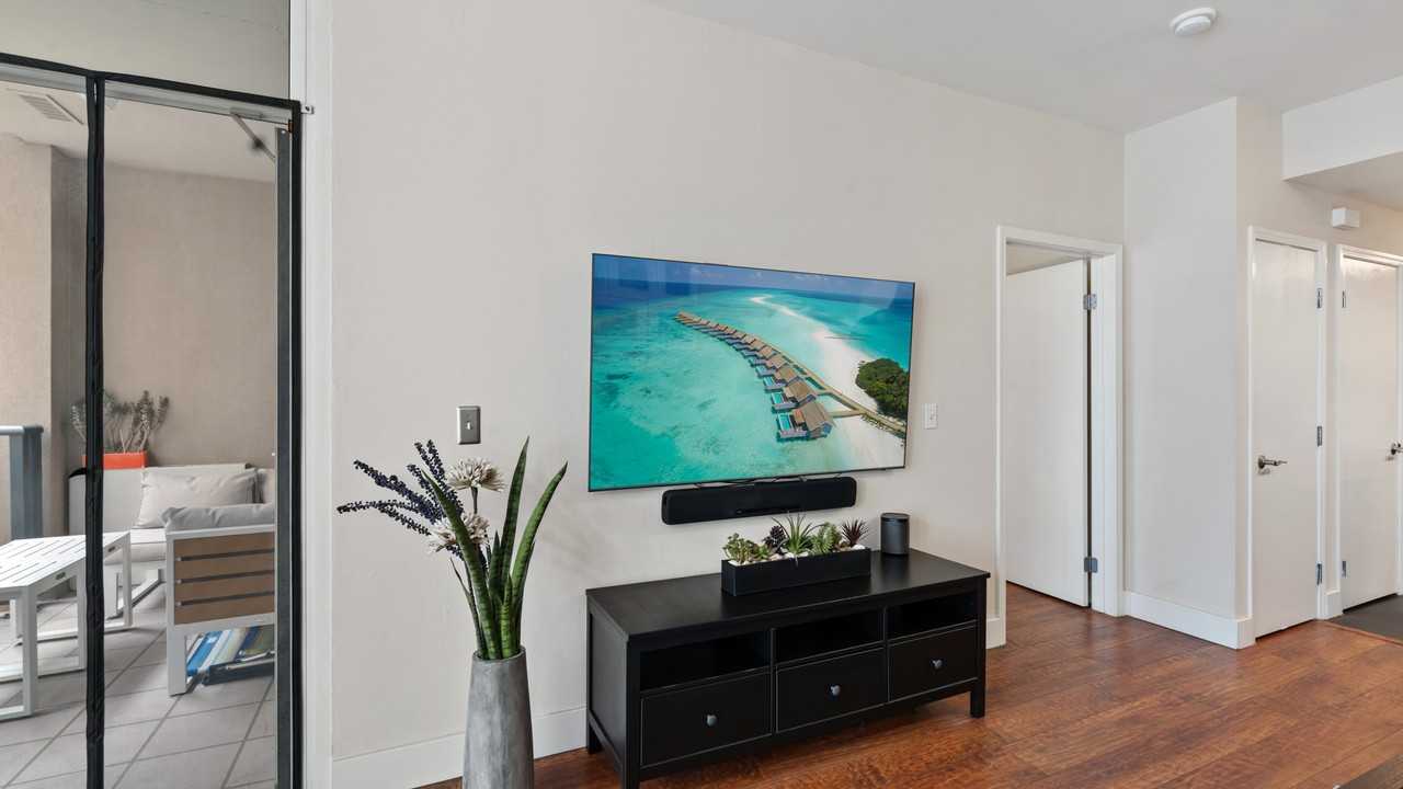 530 K Street #409 - Photo 7 of 23