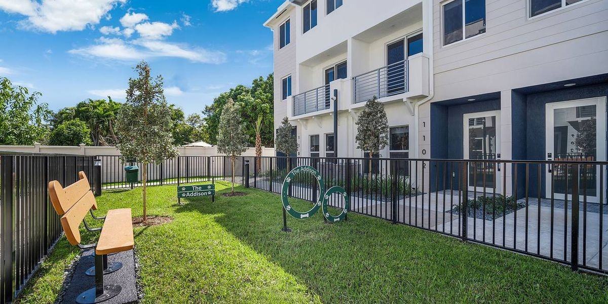 18275 Sw 98th Ave ##708 - Photo 3 of 11