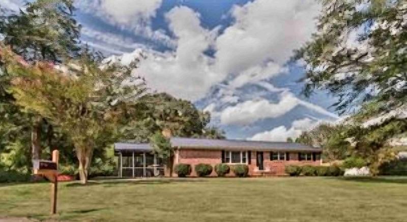 108 Ivey Dr - Photo 2 of 18