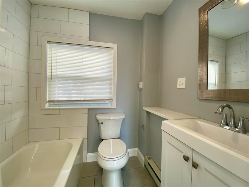 1 Clinton St #2 - Photo 3 of 5