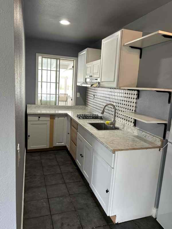 38220 Trifone Rd - Photo 6 of 8