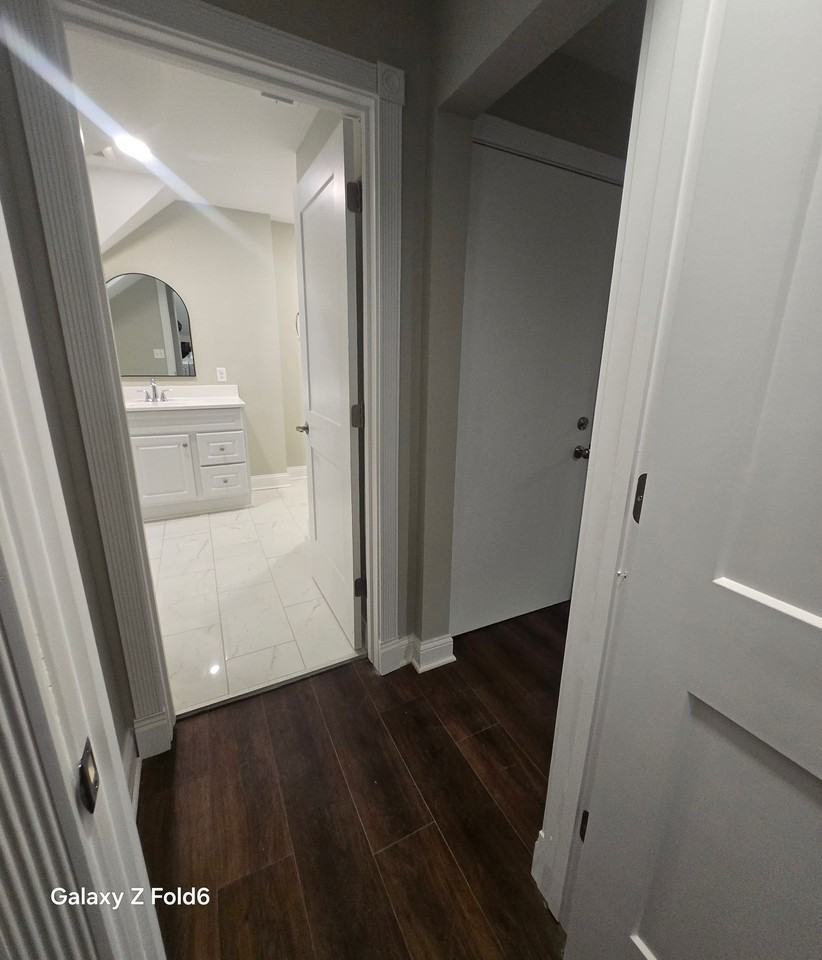 68 E Philadelphia Street - Photo 7 of 50