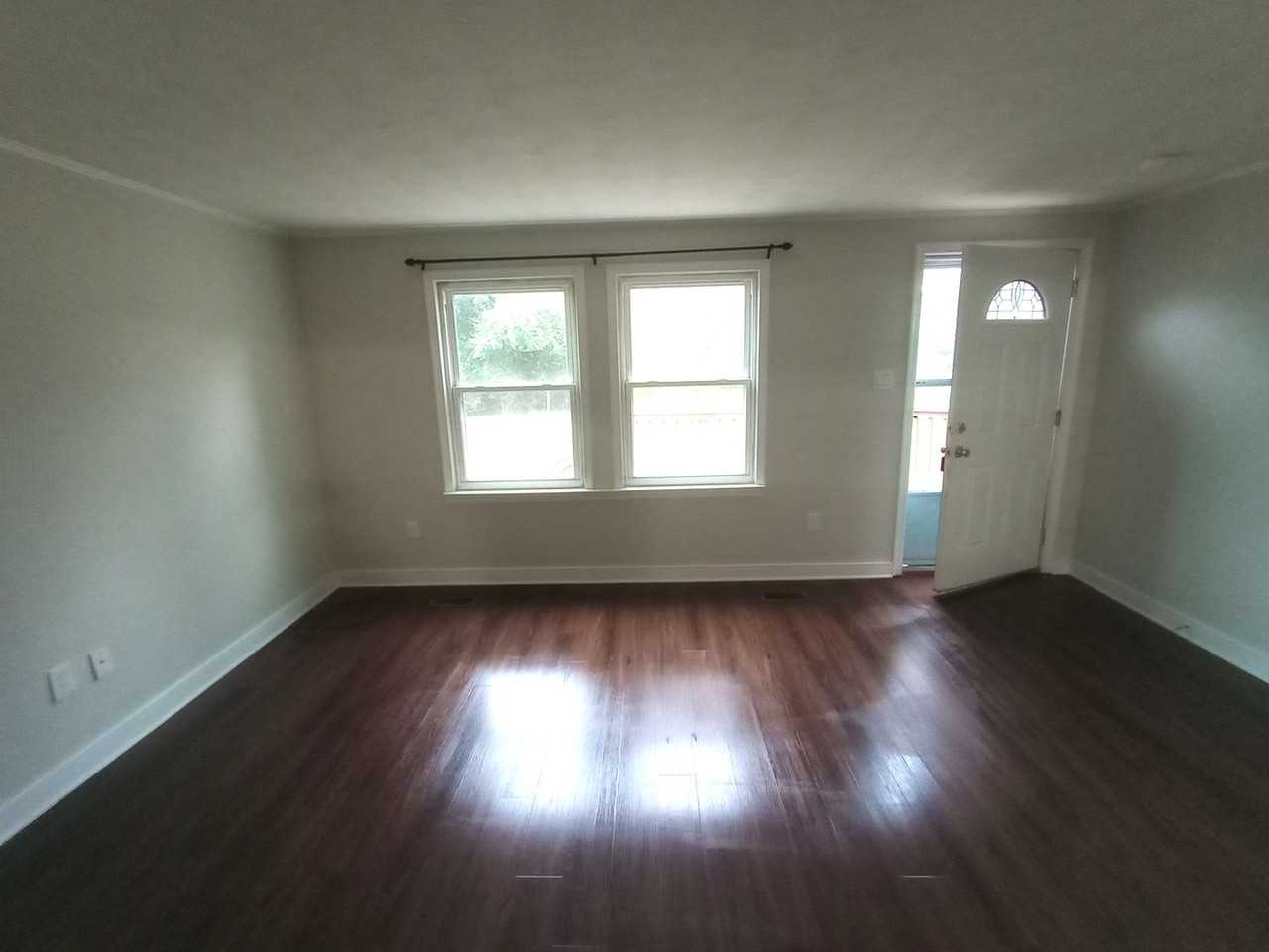 13948 Cypress Dr - Photo 2 of 30