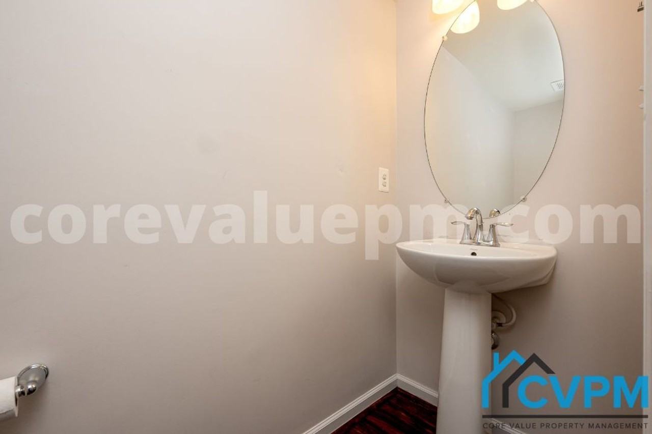 7014 Dannfield Ct - Photo 7 of 28