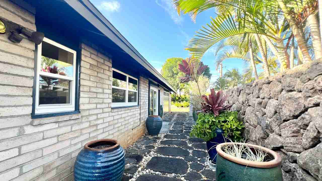126 Mahealani Pl - Photo 4 of 24