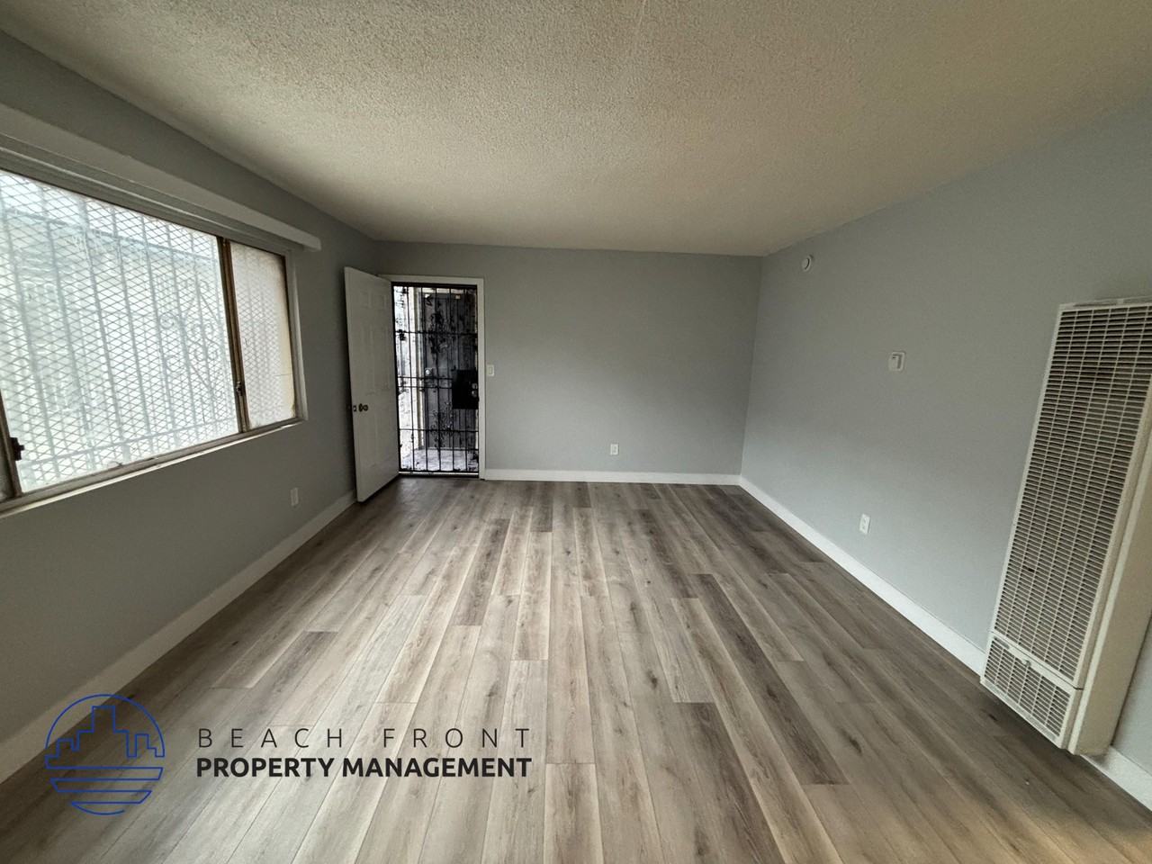 8633 Orchard Ave. - Photo 6 of 20