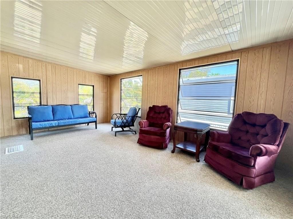 573 Cape Florida Lane - Photo 6 of 31