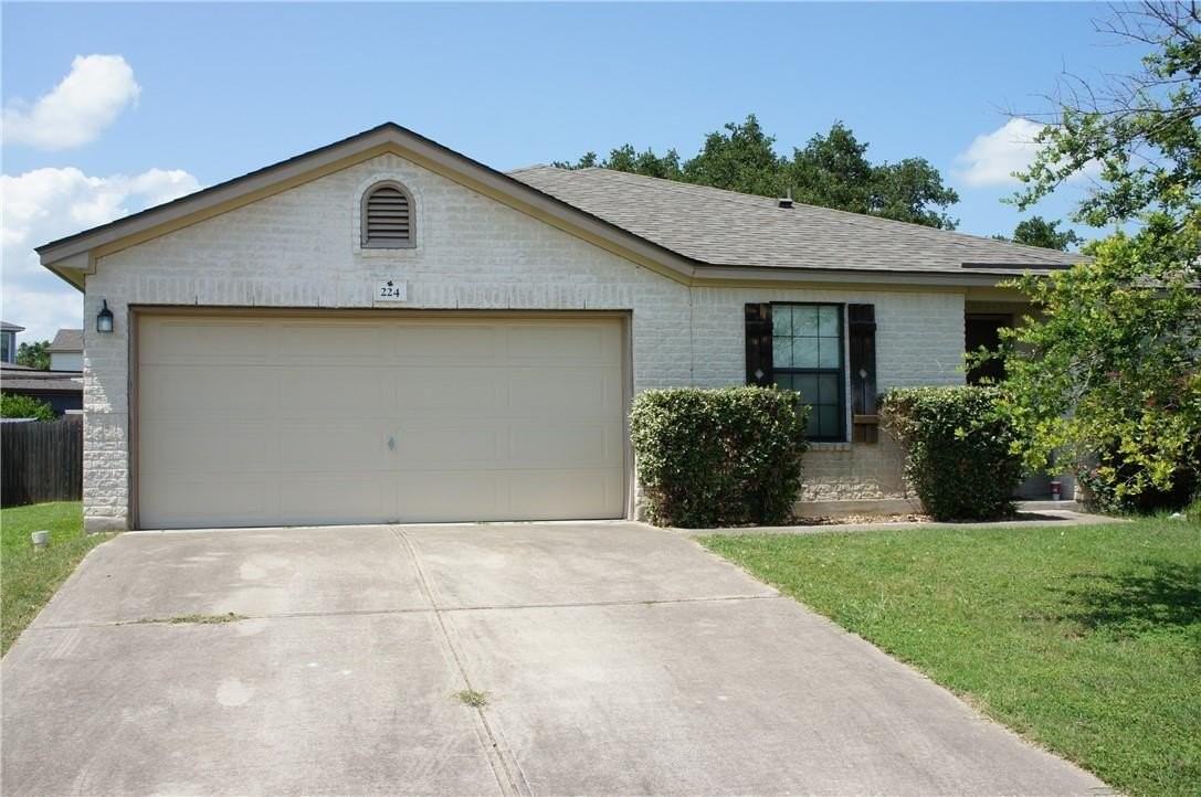 224 Wildwood Drive - Photo 2 of 16