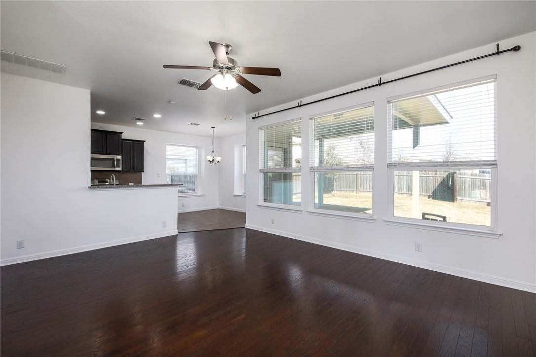 2524 Mcdonald Way - Photo 3 of 17