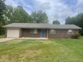 featured image of 4 Huckleberry Rd