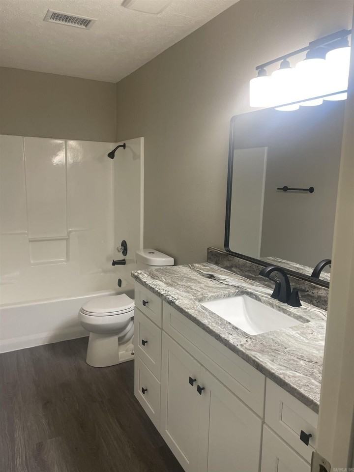 4 Huckleberry Rd - Photo 3 of 15