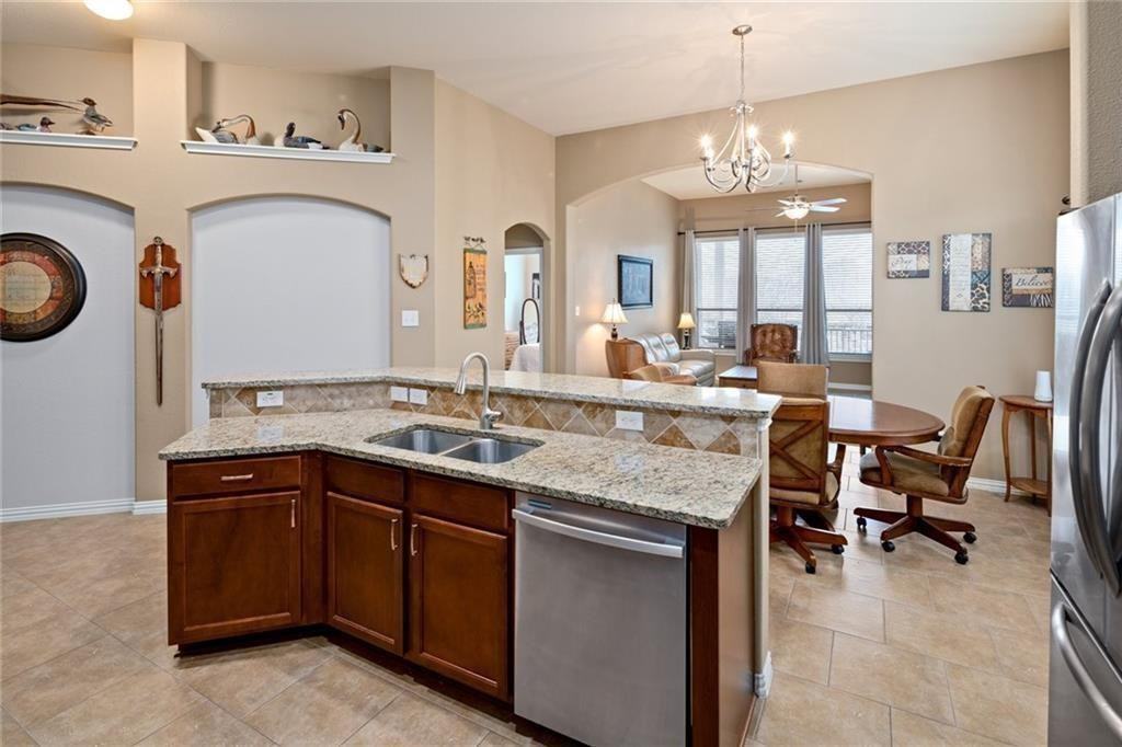 2612 Santa Barbara Loop - Photo 2 of 17