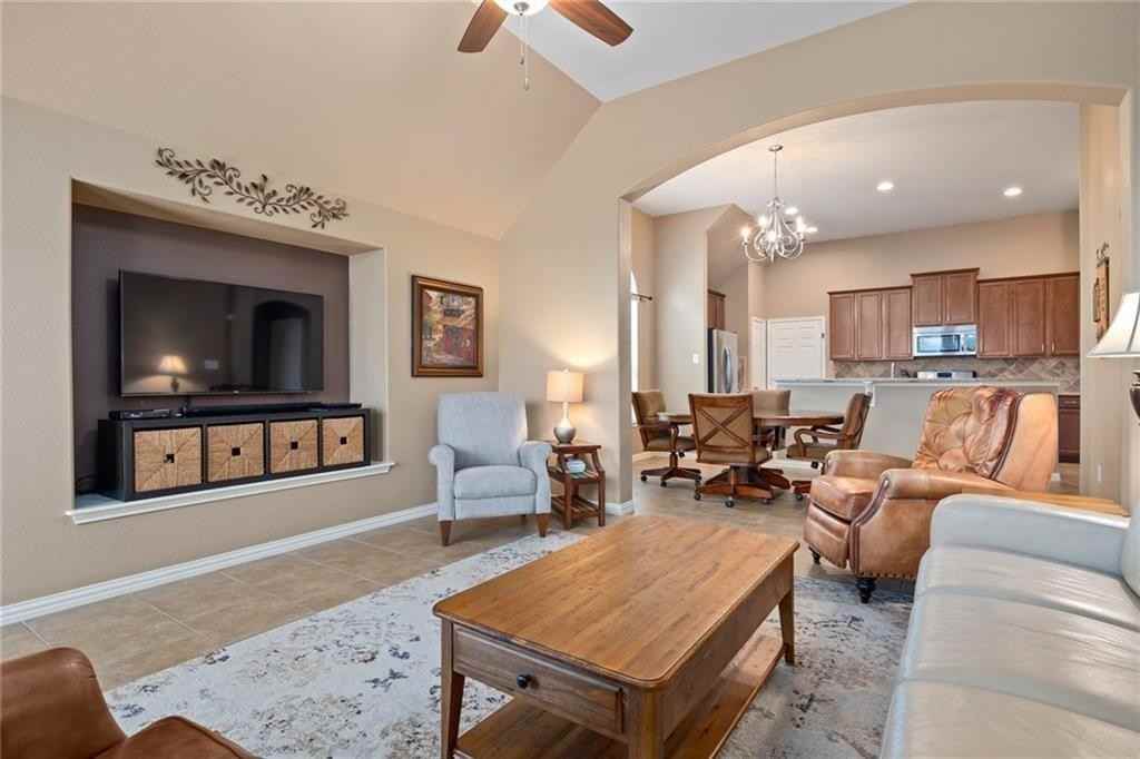 2612 Santa Barbara Loop - Photo 6 of 17