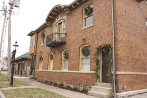 featured image of 235 Buckeye St #1