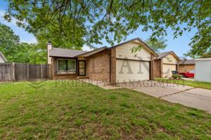 featured image of 117 S Lark Ln