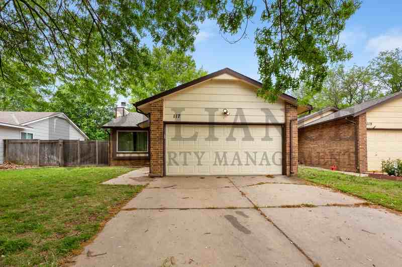 117 S Lark Ln - Photo 2 of 23