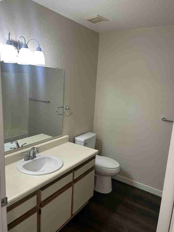 P499 1444 North Recker Road - Photo 6 of 43