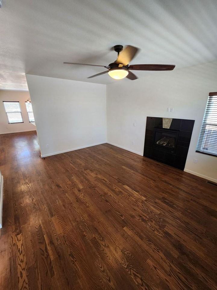 218 N 7th St - Photo 4 of 24