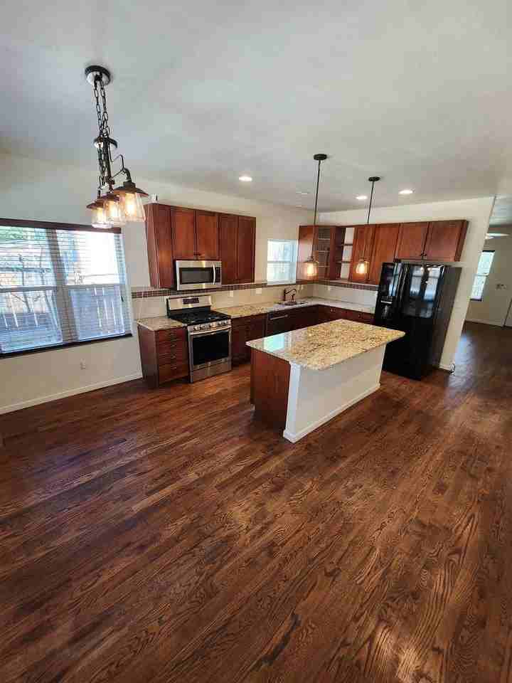 218 N 7th St - Photo 7 of 24