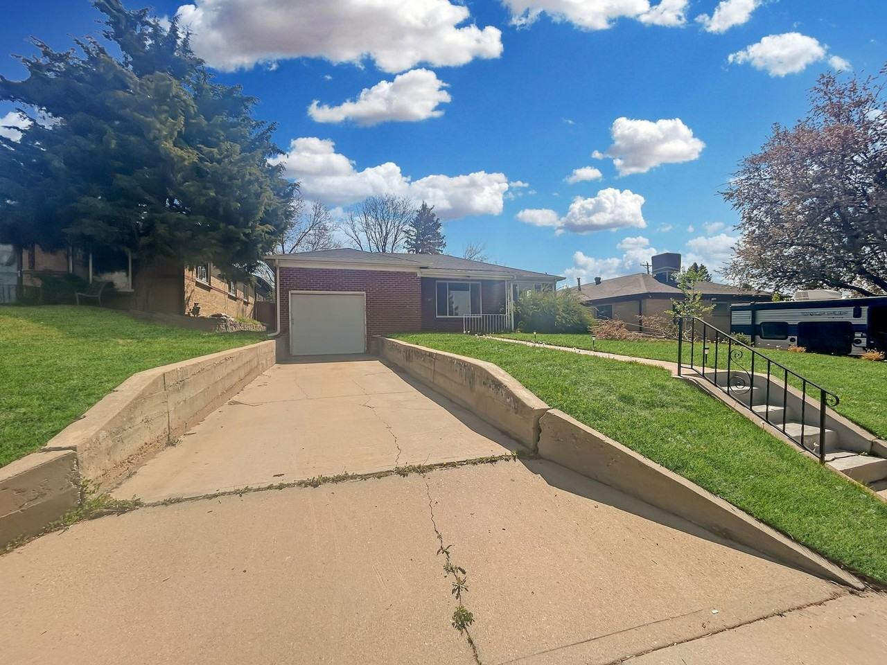 4910 Fenton St - Photo 2 of 26