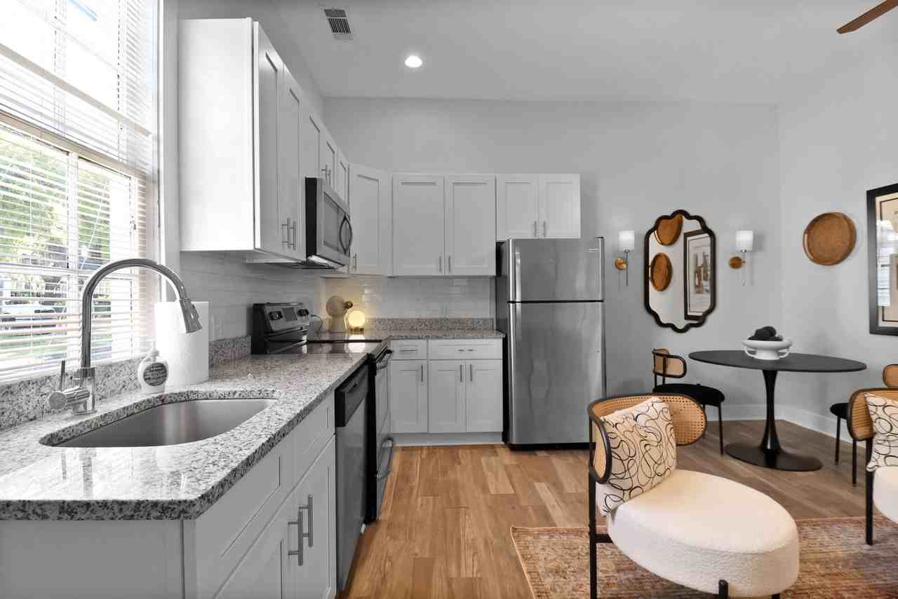 5 Pearl St - Photo 2 of 23
