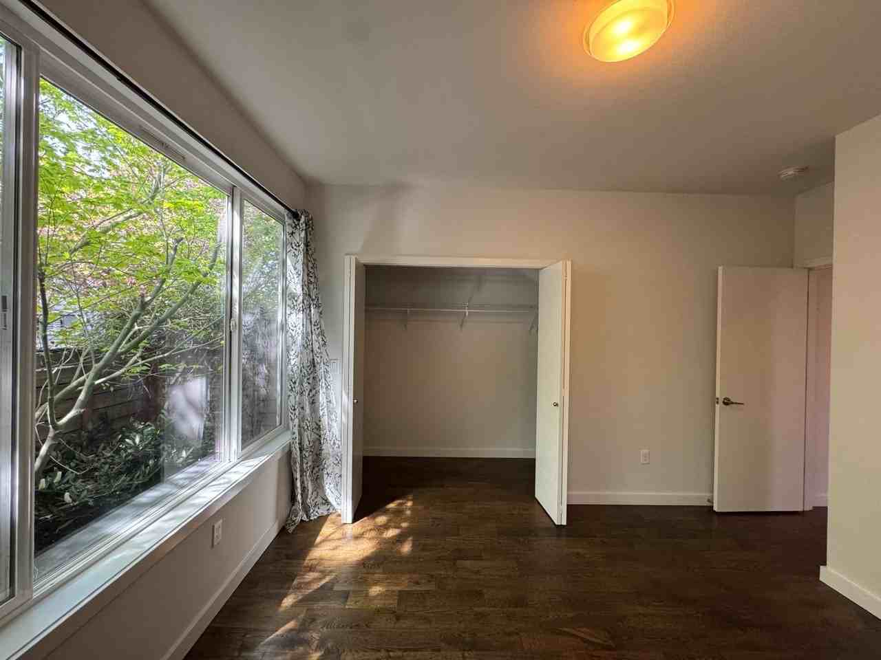 2351 Minor Ave E #B - Photo 6 of 27