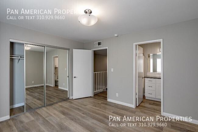 Jackson - Photo 4 of 32